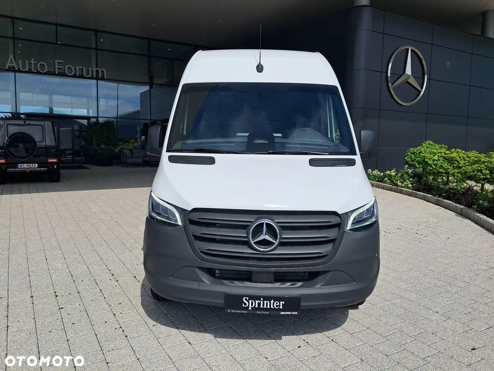 Mercedes-Benz Sprinter - 3