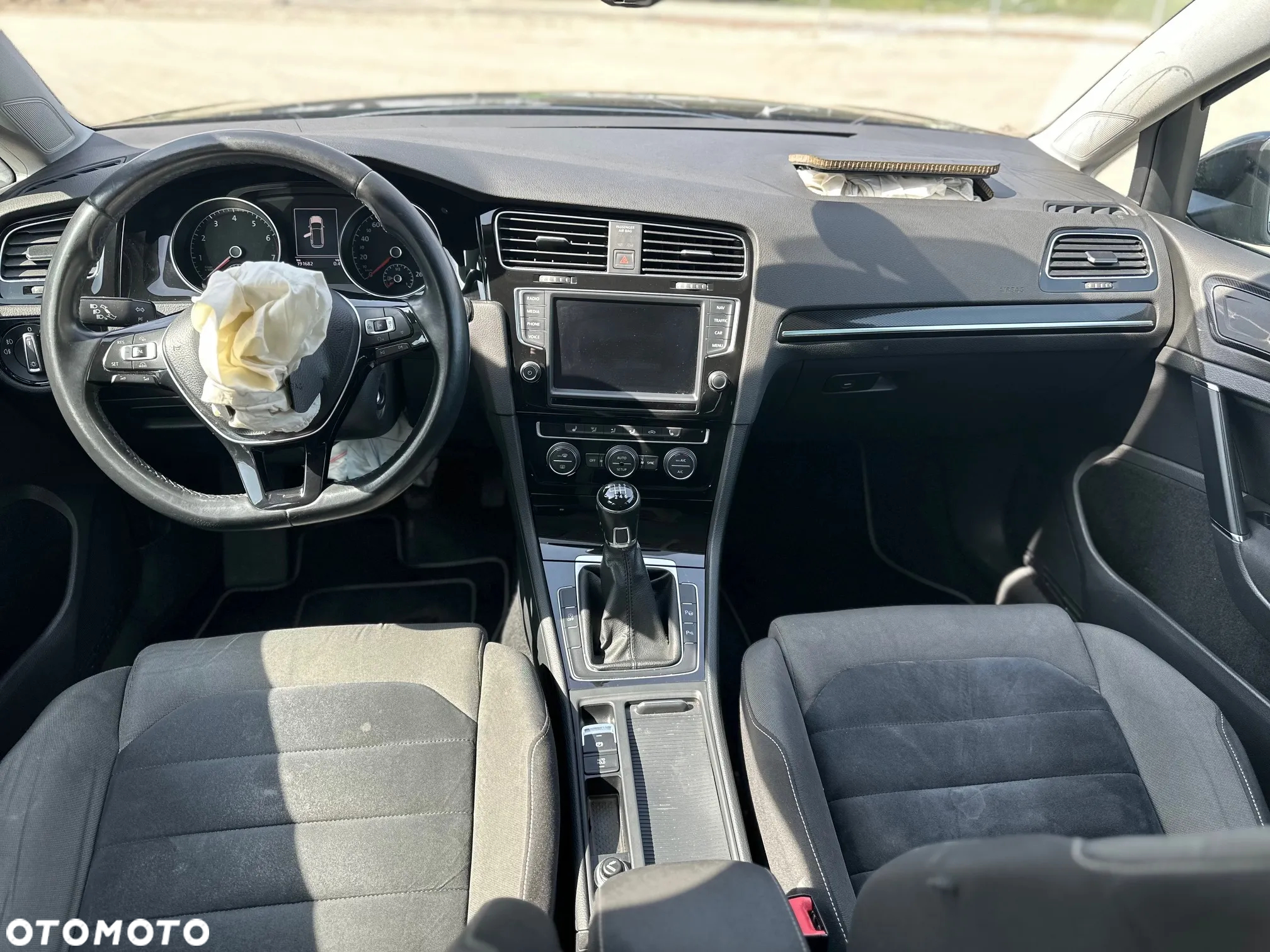 Volkswagen Golf VII 1.4 TSI BMT Comfortline - 11
