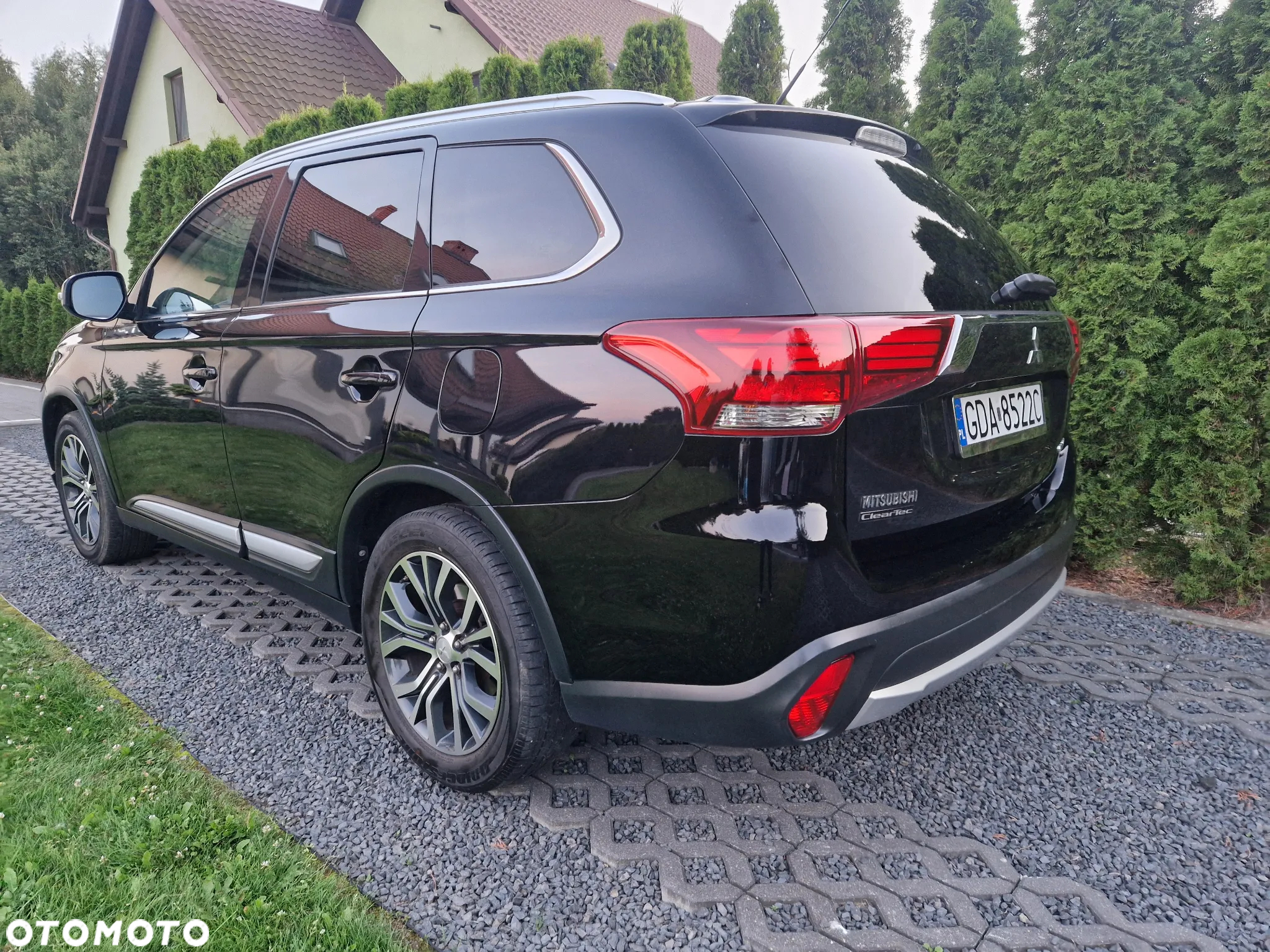 Mitsubishi Outlander 2.2 DID Intense + 4WD - 11