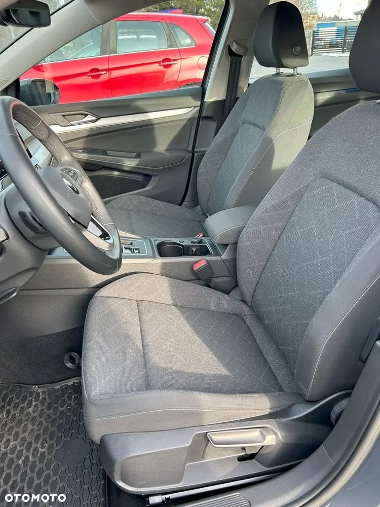 Volkswagen Golf - 20