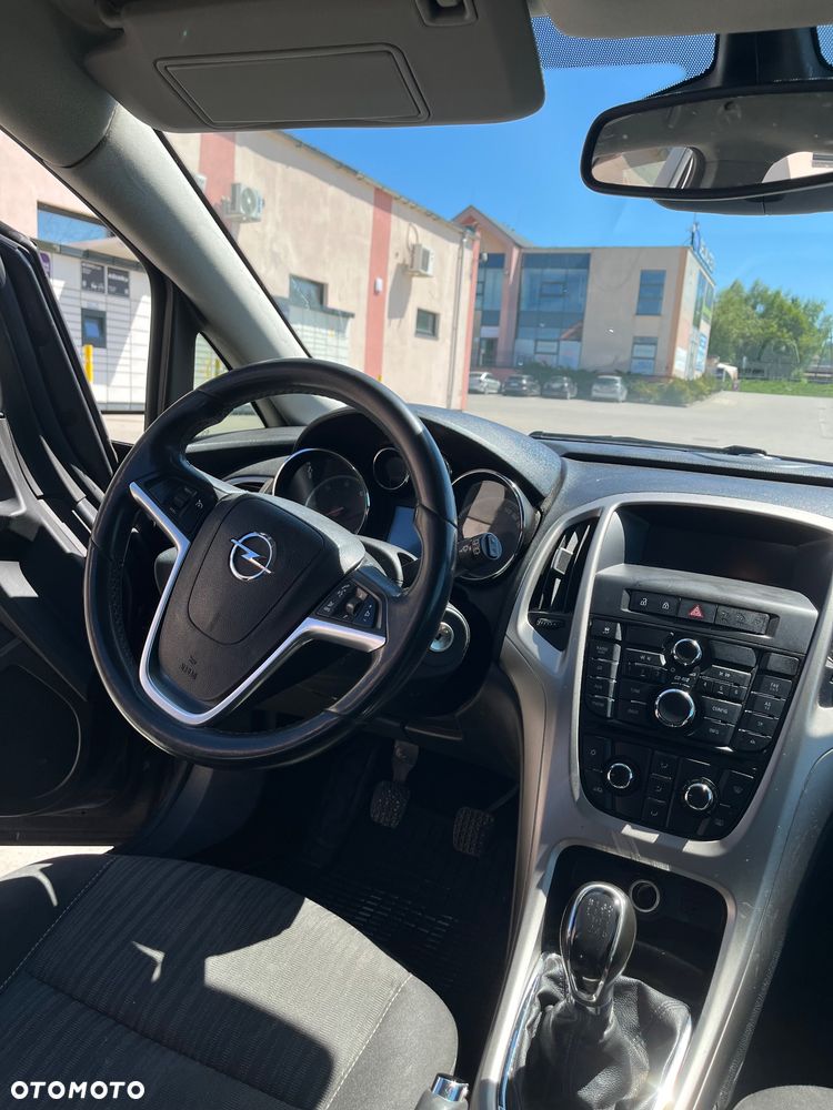 Opel Astra 1.7 CDTI DPF Color Edition - 13