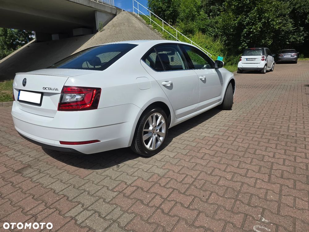 Skoda Octavia 1.5 TSI ACT Style - 8