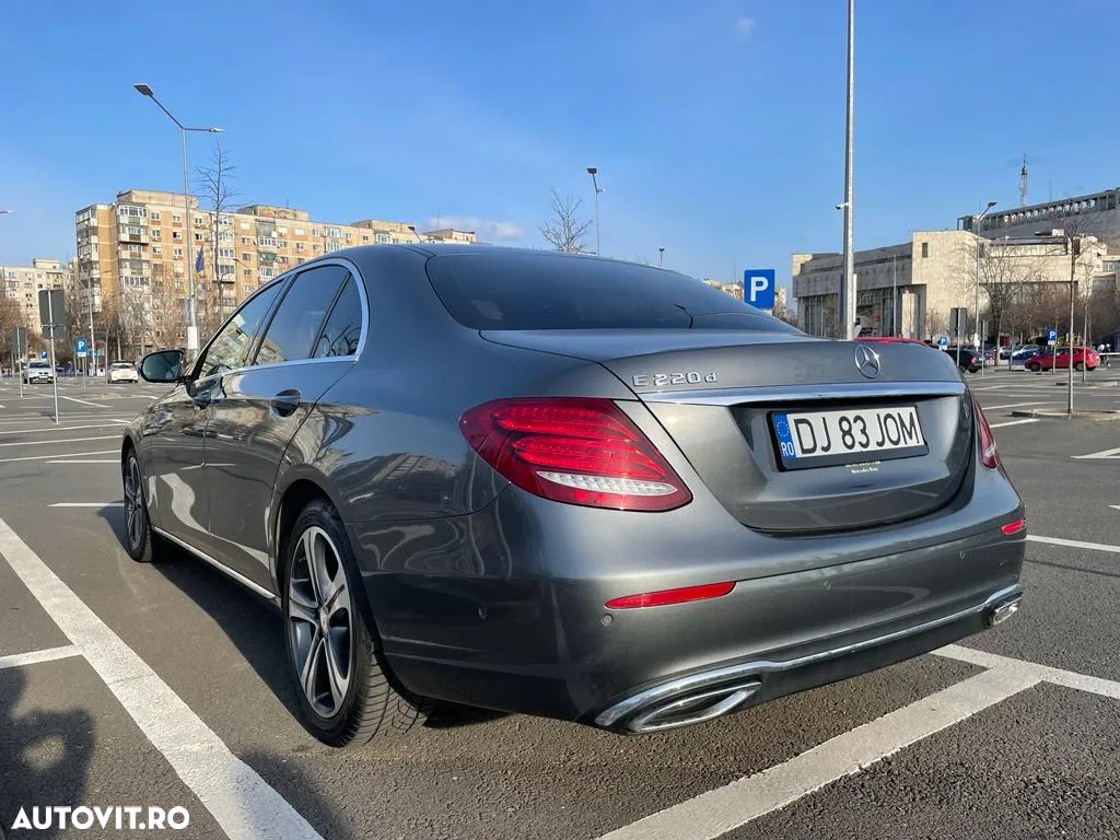 Mercedes-Benz E 220 d 9G-TRONIC Exclusive - 2
