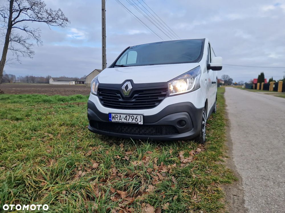 Renault TRAFIC - 1