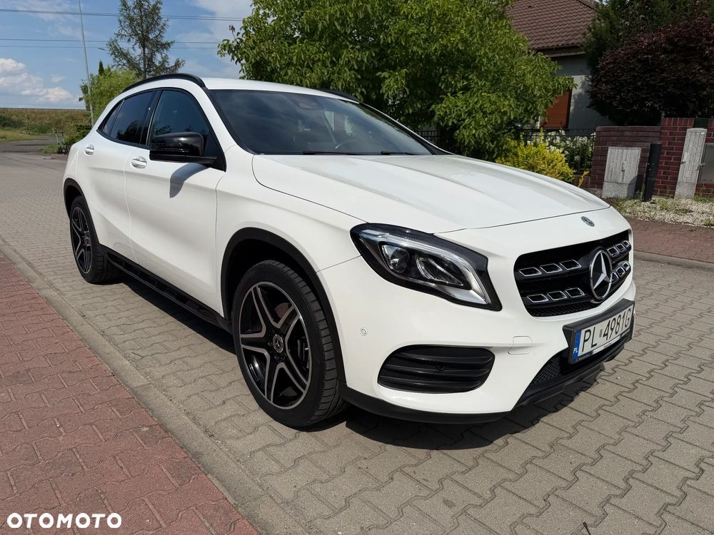 Mercedes-Benz GLA 220 4-Matic - 3