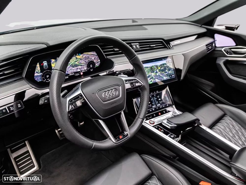 Audi SQ8 - 10