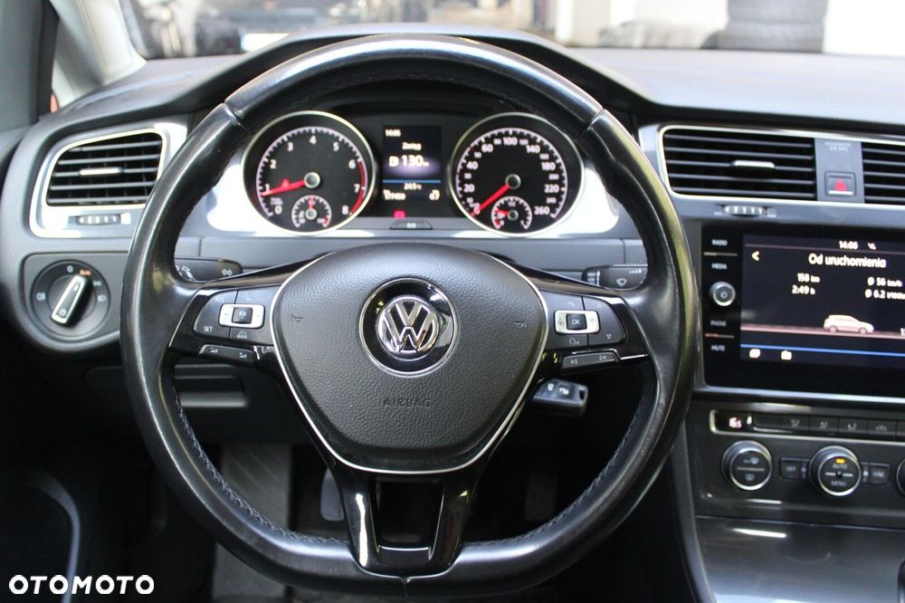 Volkswagen Golf Variant - 17