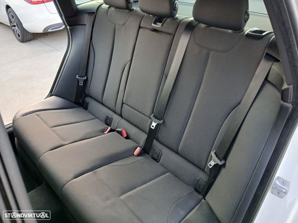 BMW 320 d Aut. - 12