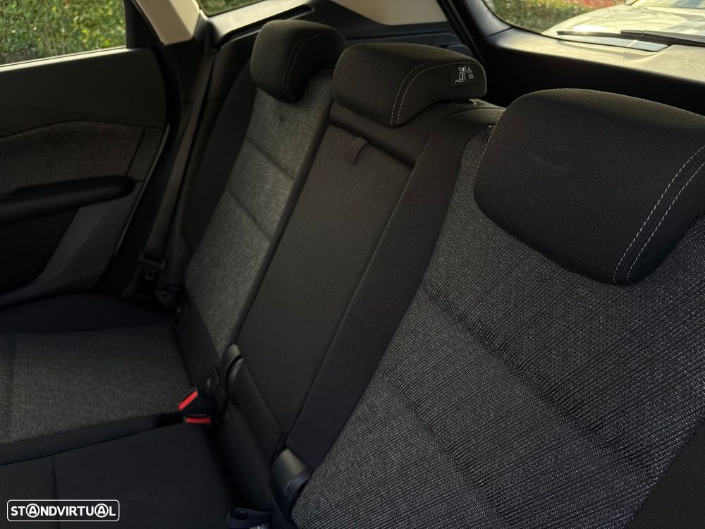 BMW 218 Active Tourer i Auto - 26