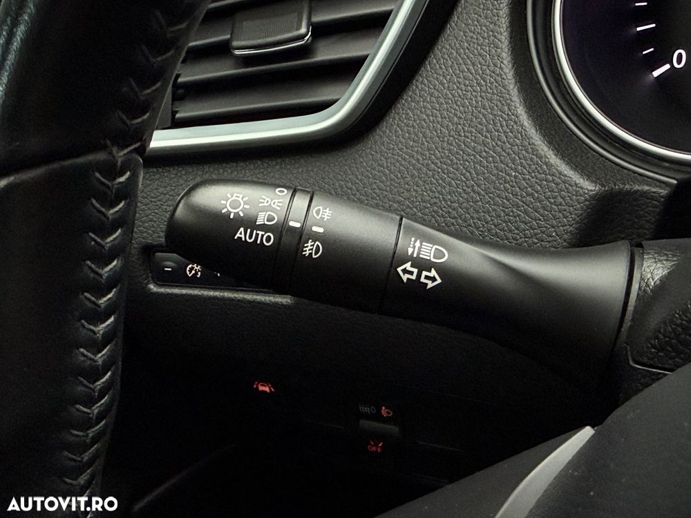 Nissan Qashqai 1.5 DCI N-CONNECTA - 29