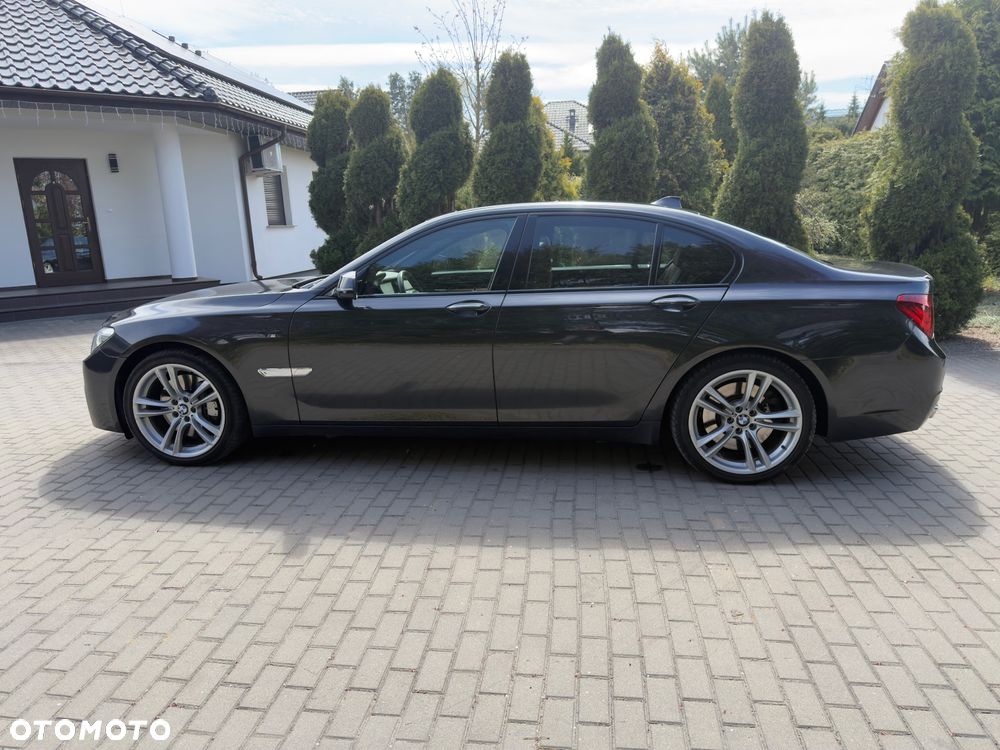 BMW Seria 7 750d xDrive - 9