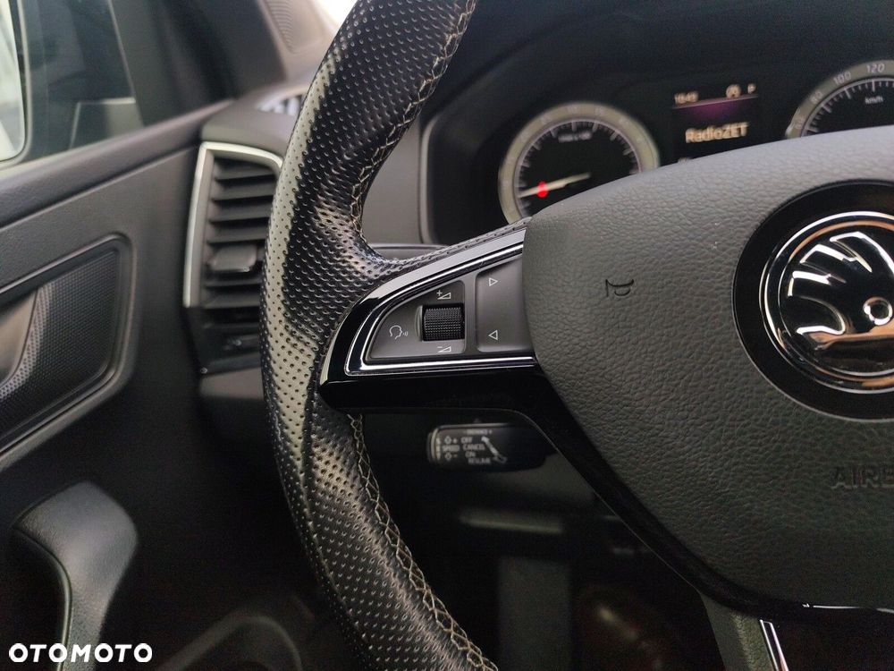 Skoda Karoq 2.0 TDI SCR 4x4 Sportline DSG - 18