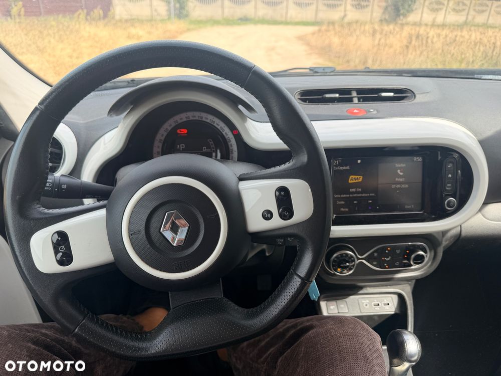 Renault Twingo ENERGY TCe 90 EDC Intens - 26