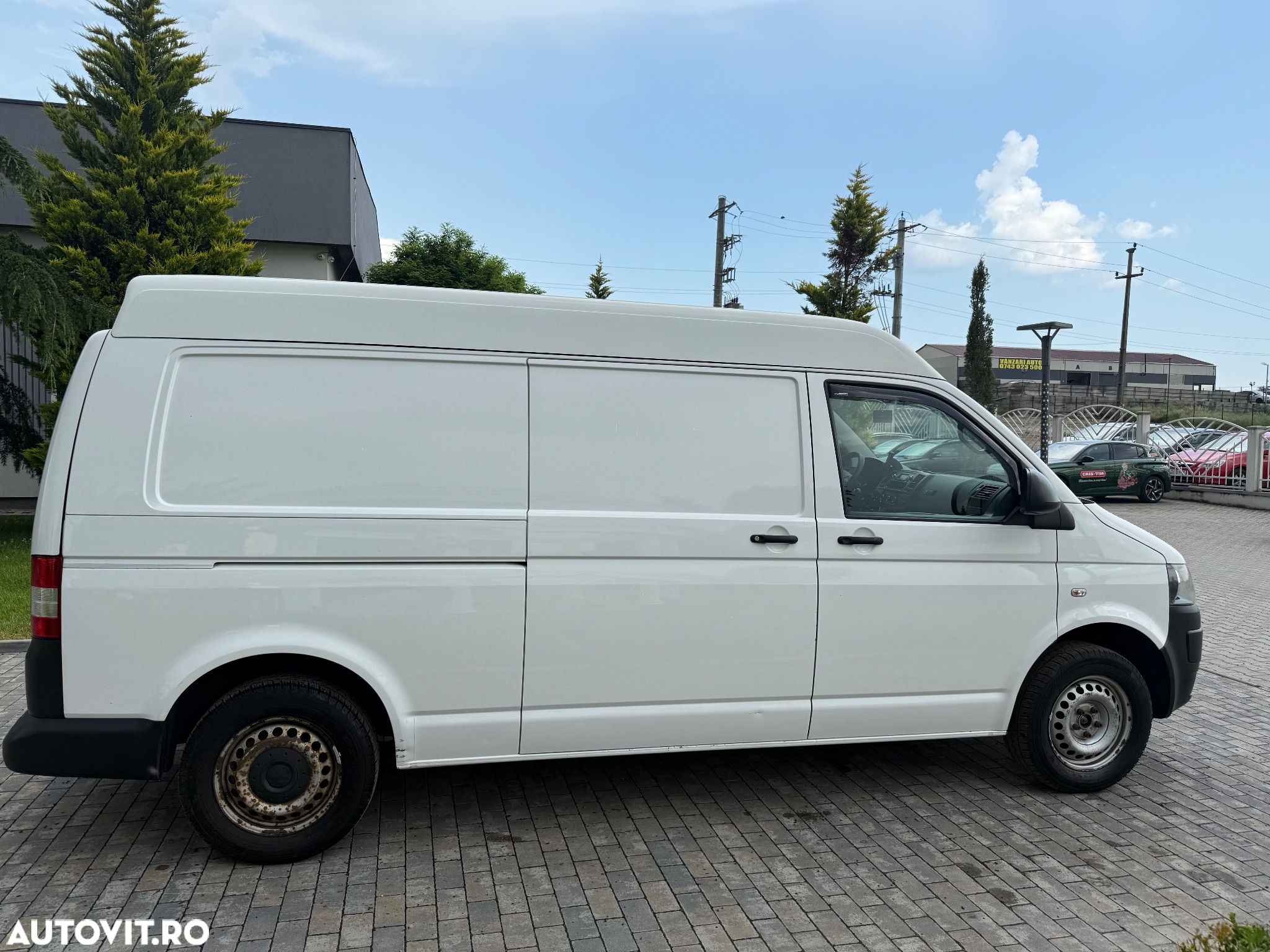 Volkswagen Transporter - 9