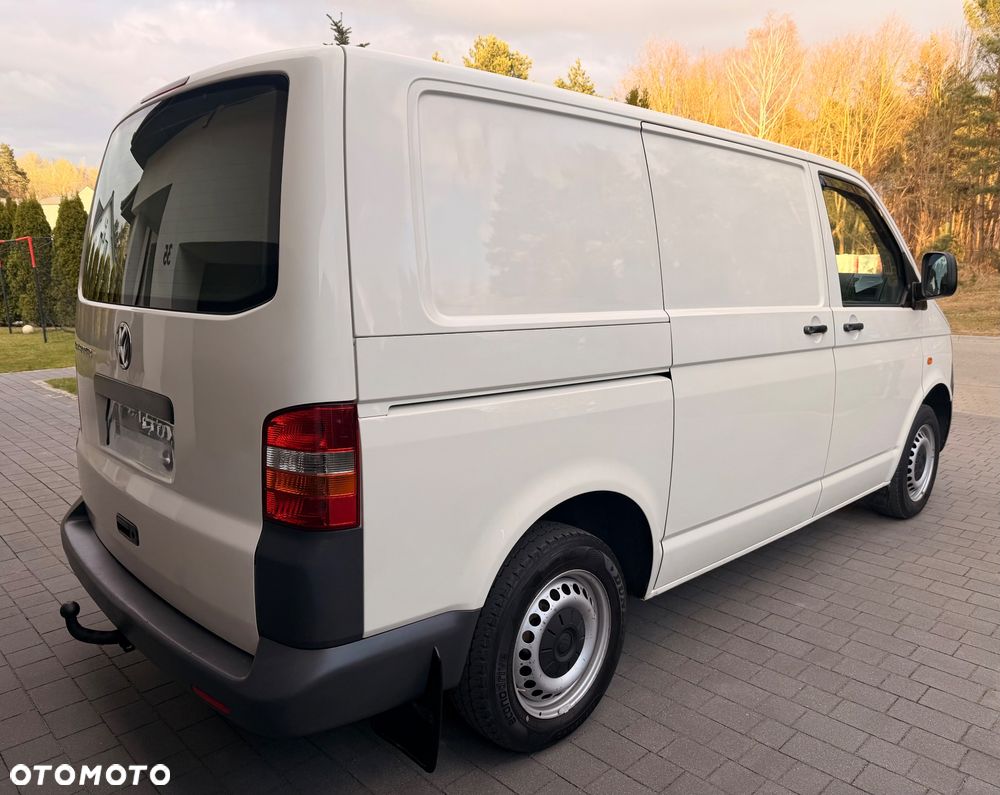 Volkswagen Transporter - 7