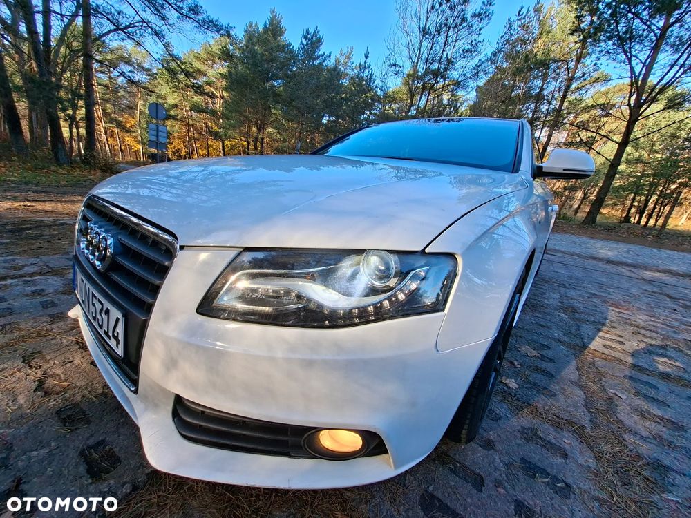 Audi A4 Avant - 13