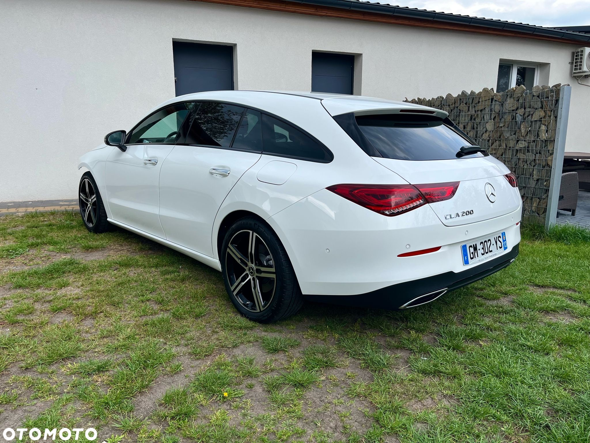 Mercedes-Benz CLA - 2