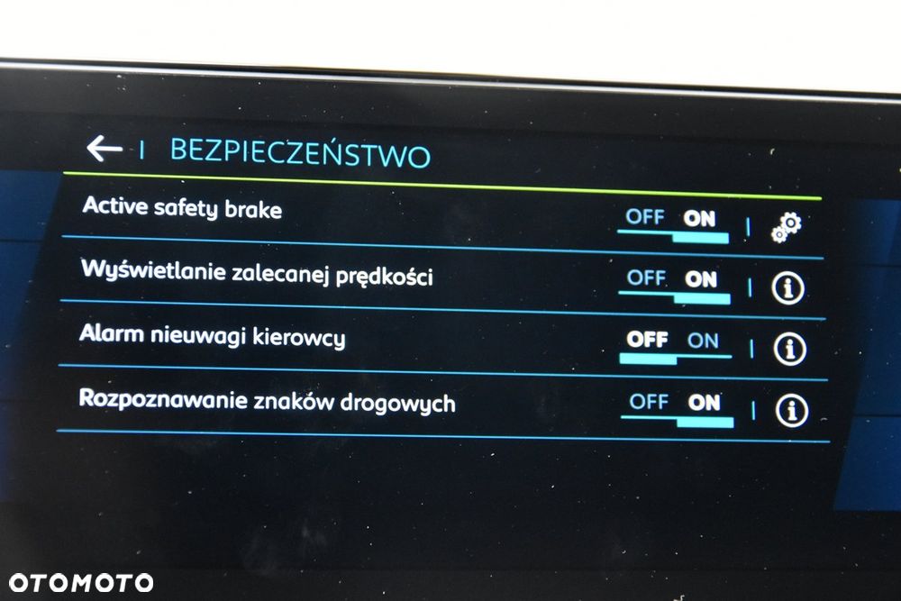 Peugeot 3008 225 e-EAT8 GT Pack - 39