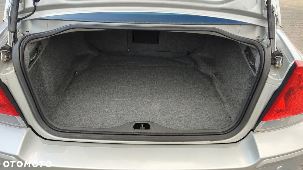 Volvo S60 D5 Kinetic - 31