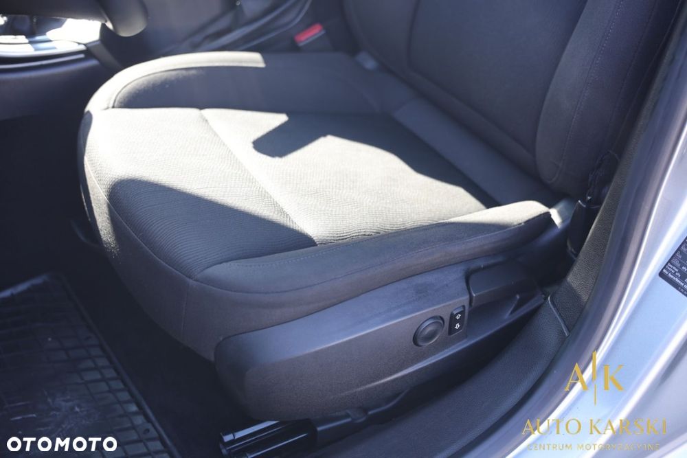 Opel Insignia - 29