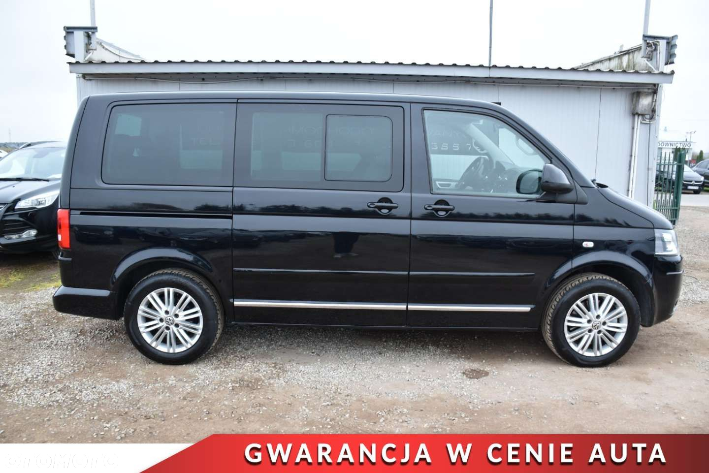 Volkswagen Multivan - 32