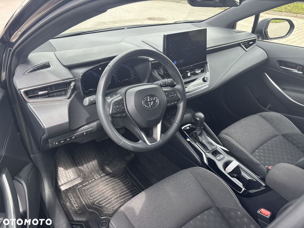 Toyota Corolla 1.8 Hybrid Comfort - 13