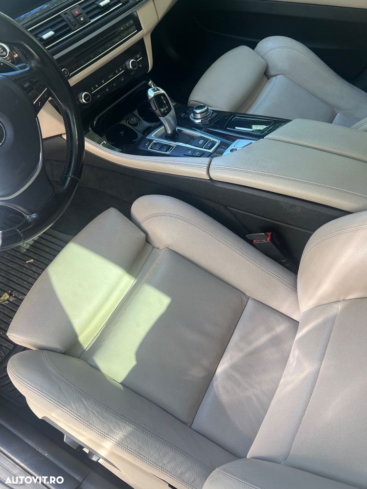 BMW Seria 5 520d xDrive AT - 10