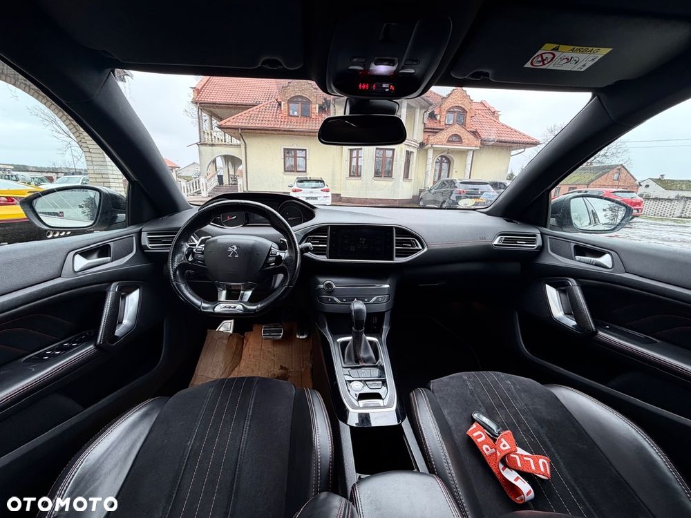 Peugeot 308 - 11
