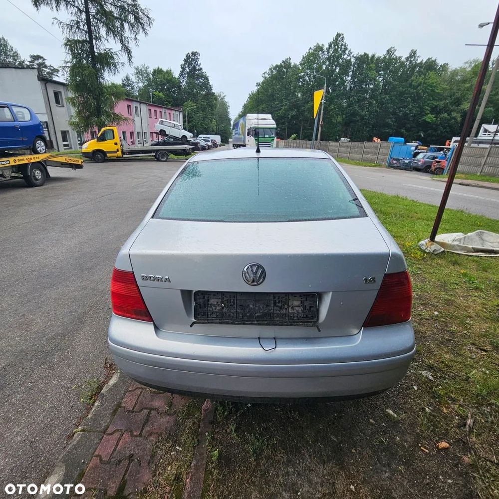 Klapa bagażnika / VOLKSWAGEN BORA (1999r) (kod lak: LA7W) - 1