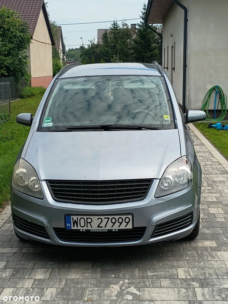 Opel Zafira 1.9 CDTI Cosmo - 4