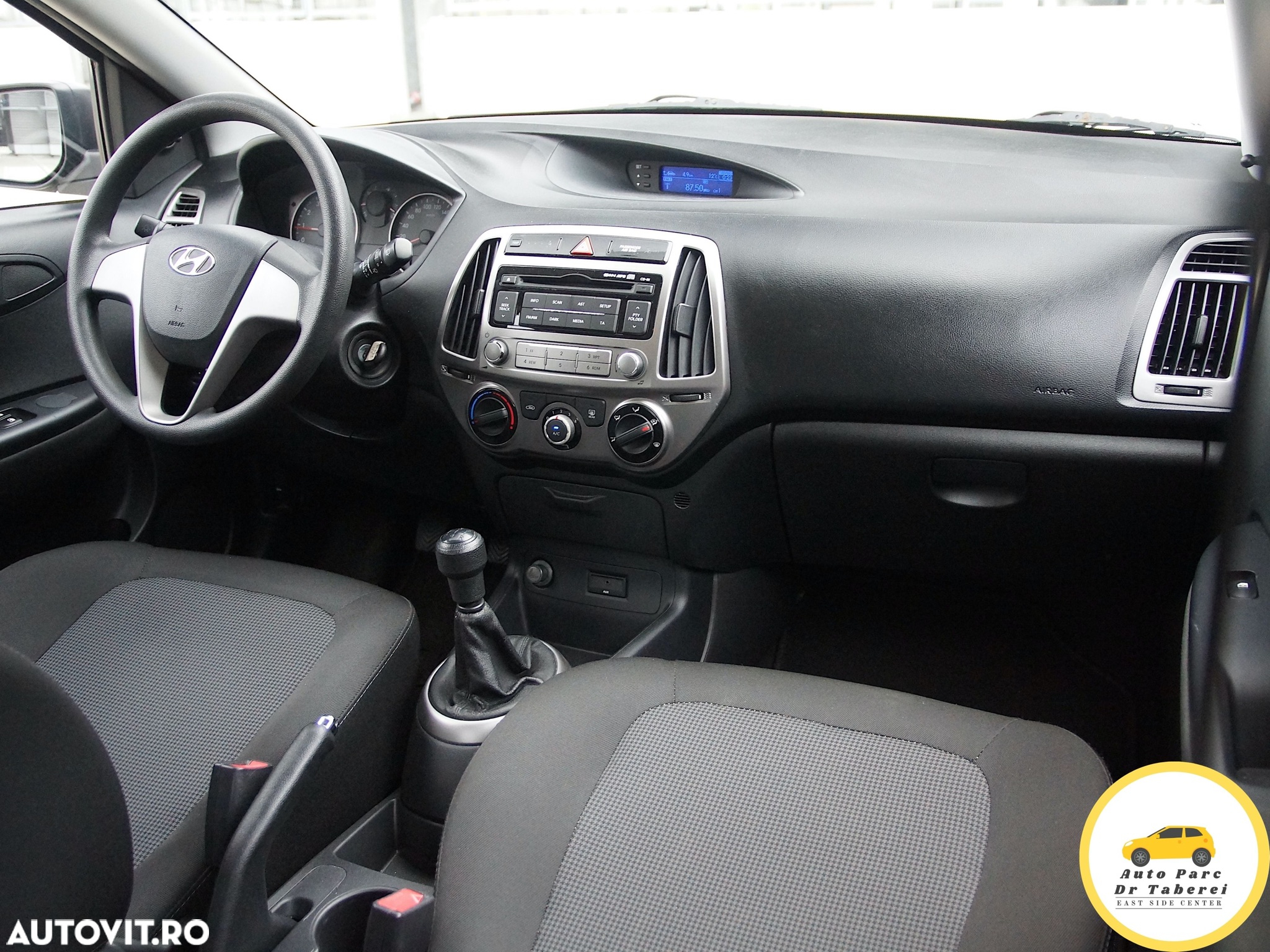 Hyundai i20 1.2 Comfort - 20