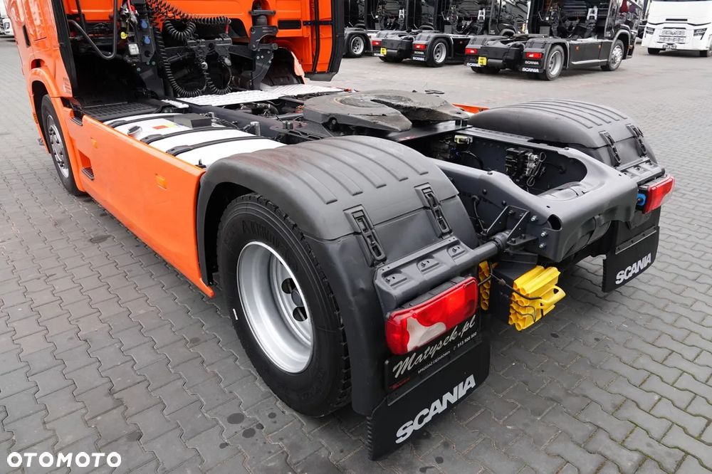 Scania R 450 / RETARDER / ZBIORNIKI 1400 L / - 15