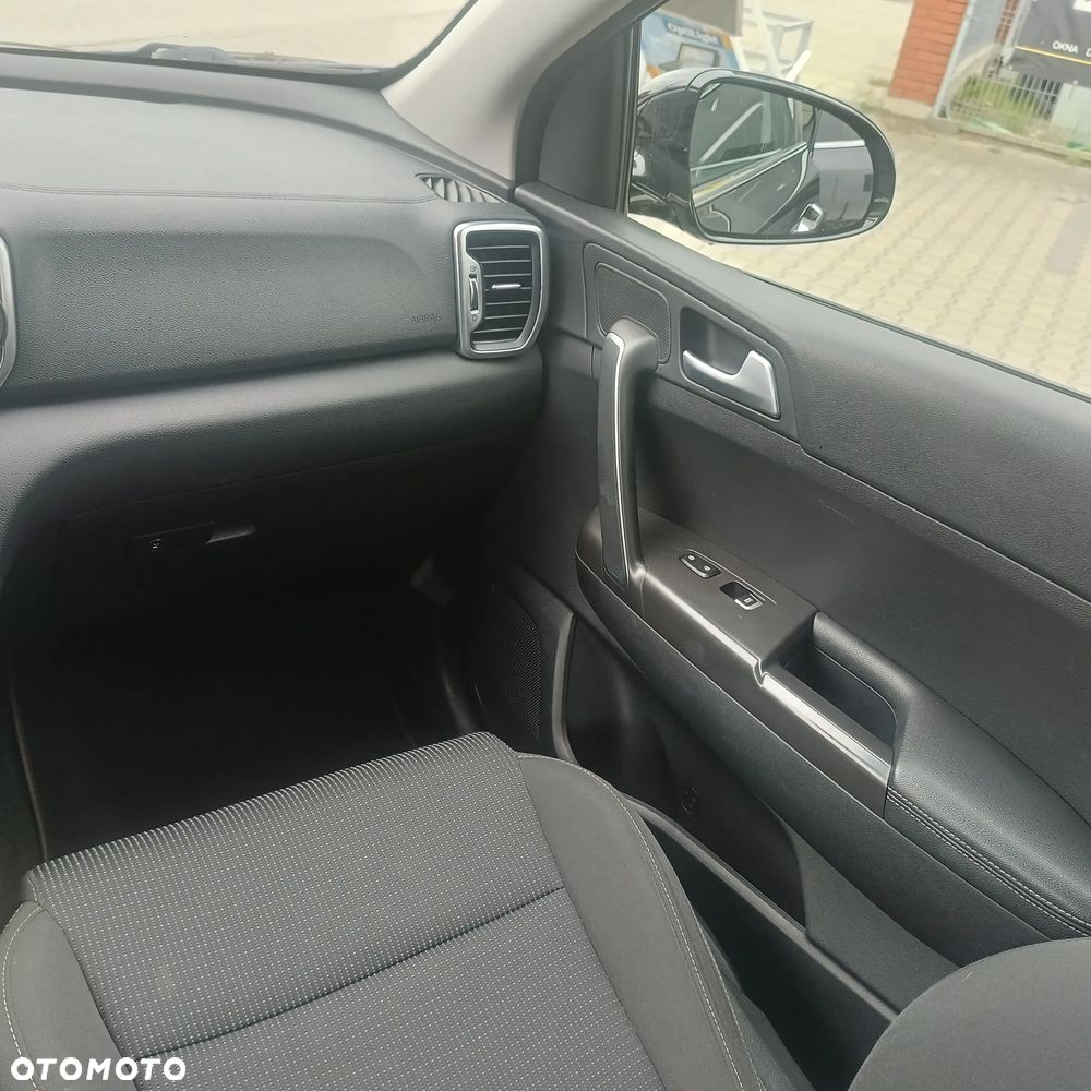 Kia Sportage - 8