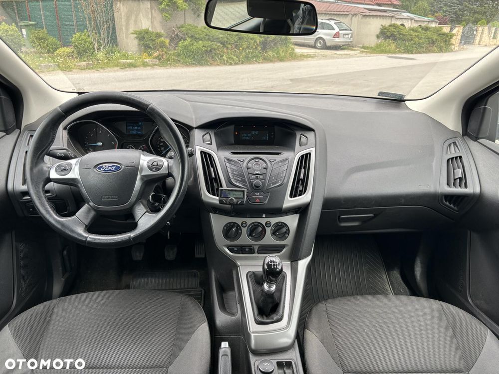Ford Focus 1.6 TDCi Trend - 24