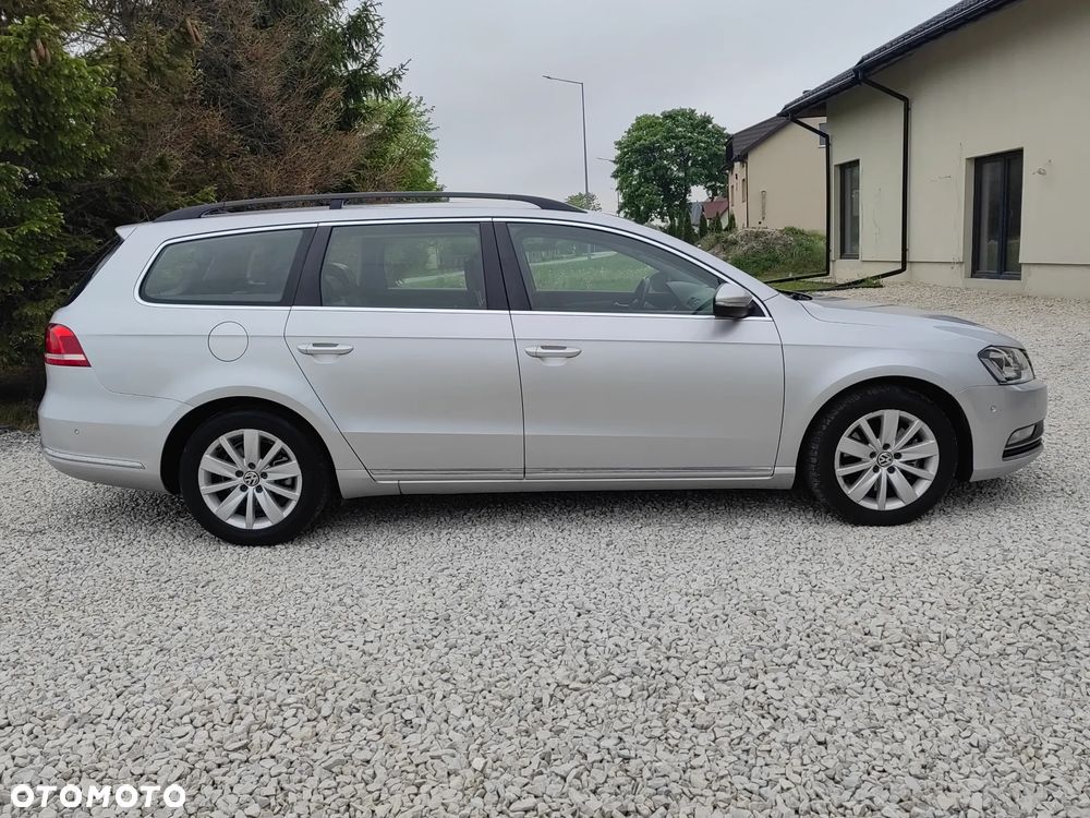 Volkswagen Passat 2.0 TDI Highline R-Style - 6