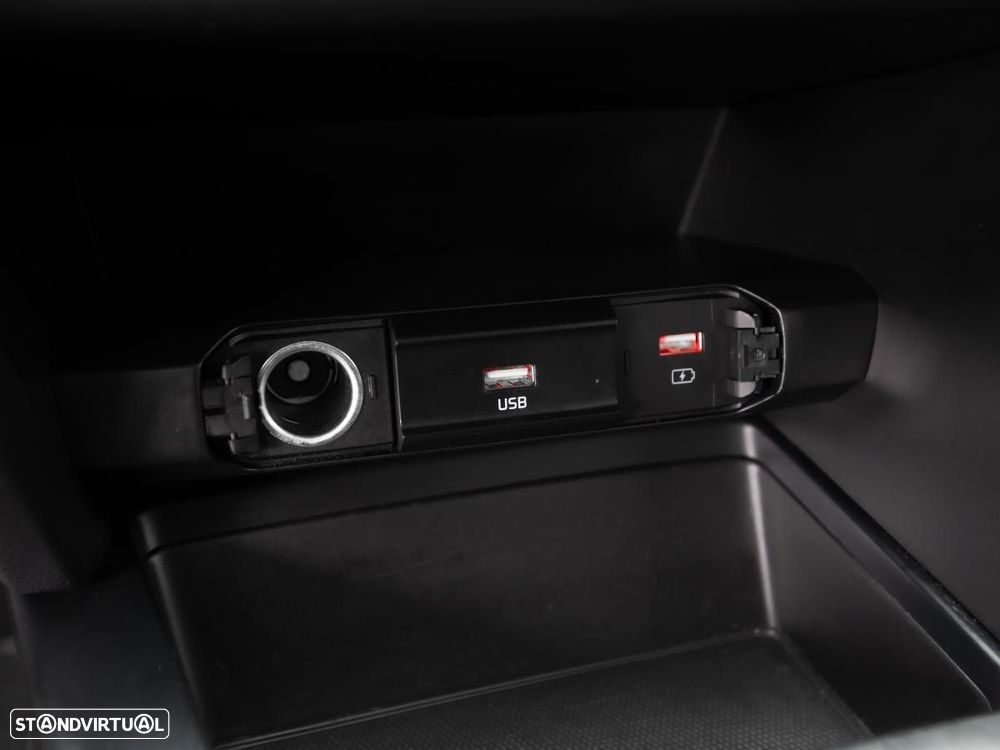 Kia Ceed 1.0 T-GDI Urban - 17
