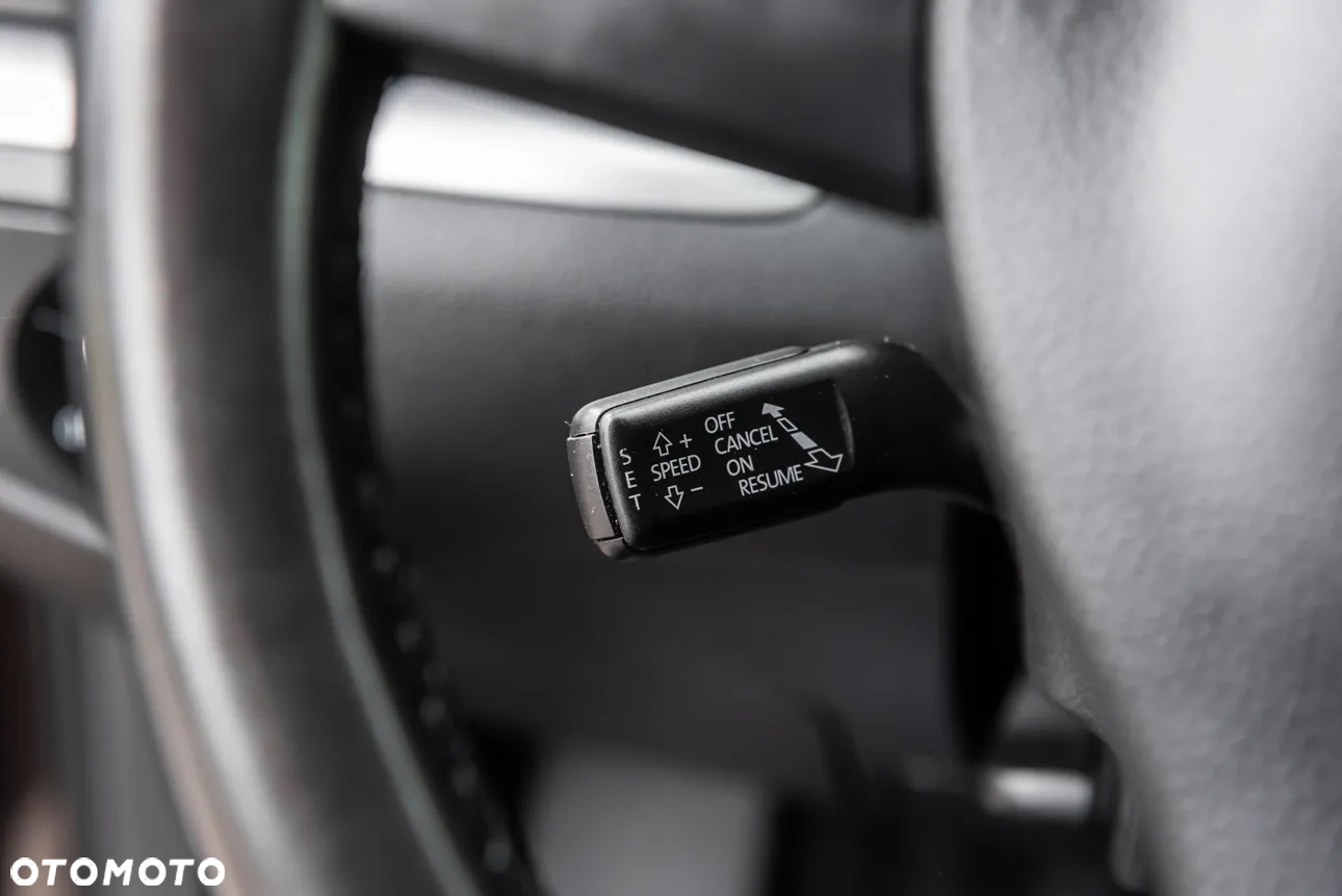 Volkswagen Sharan 2.0 TDI Comfortline - 19