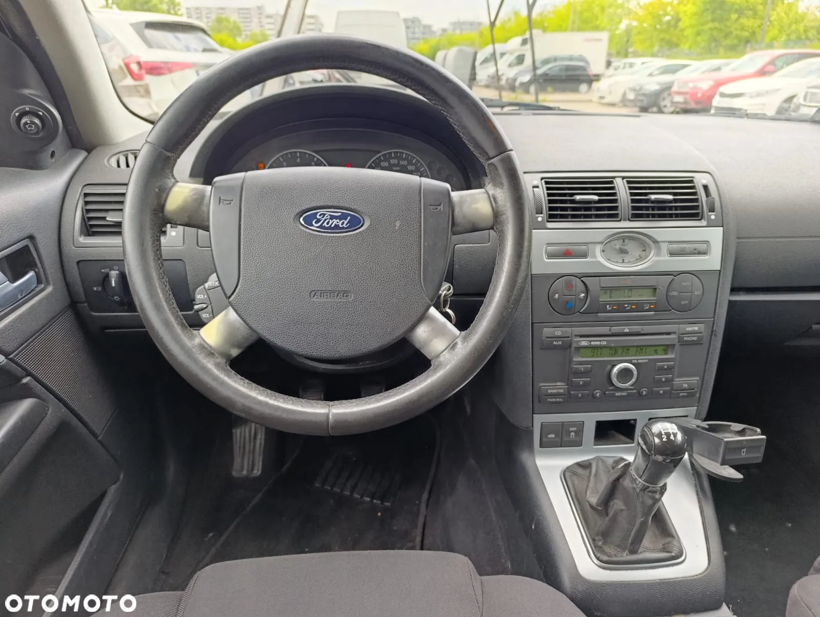 Ford Mondeo 1.8 Ambiente X - 10
