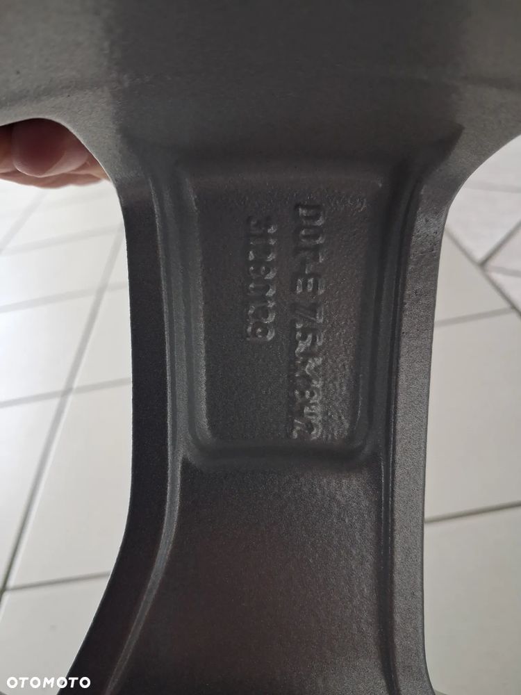 Felgi aluminiowe Volvo XC70 XC60 18'' ideał nienaprawiane - 2