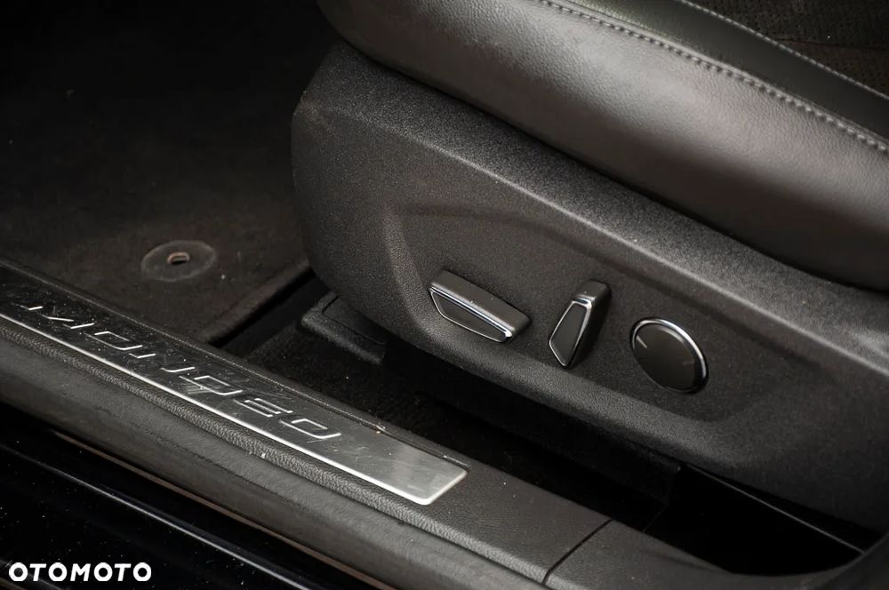 Ford Mondeo - 23