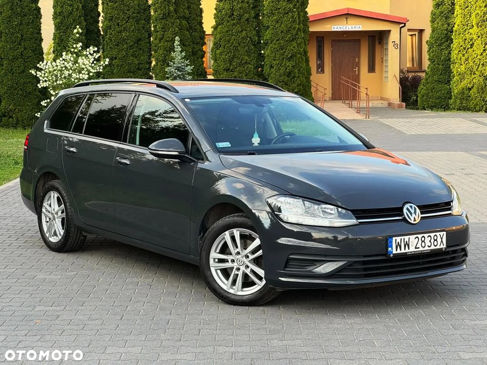Volkswagen Golf 1.0 TSI BMT Trendline - 5