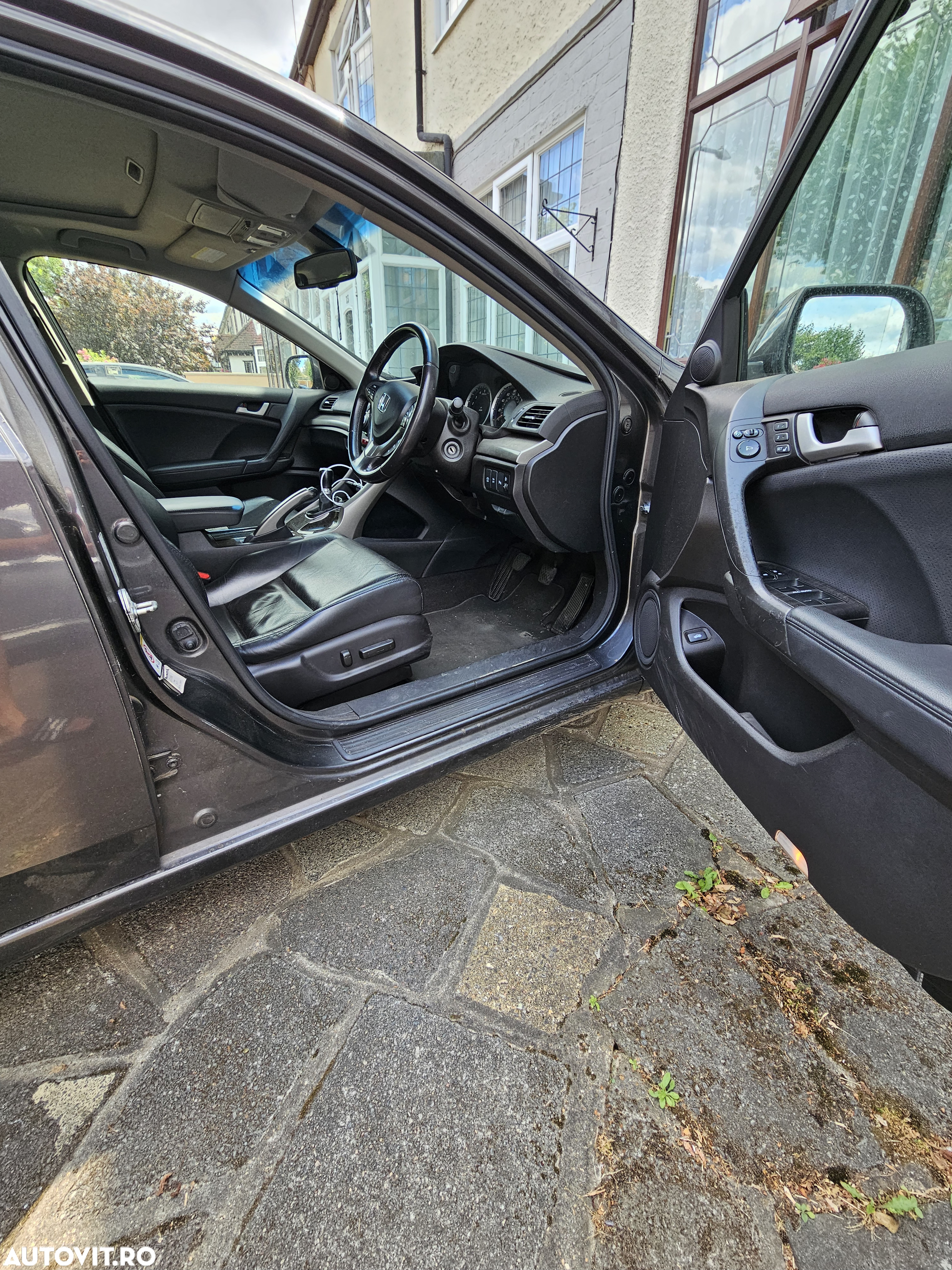 Honda Accord 2.0i Executive - 7