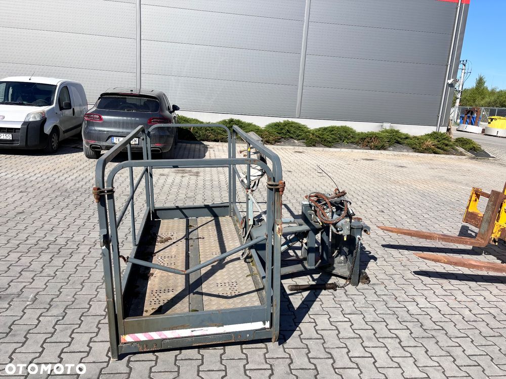 Merlo ROTO 45.19 + kosz - 13