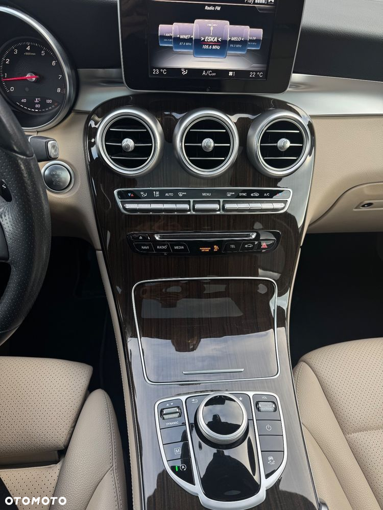 Mercedes-Benz GLC - 8