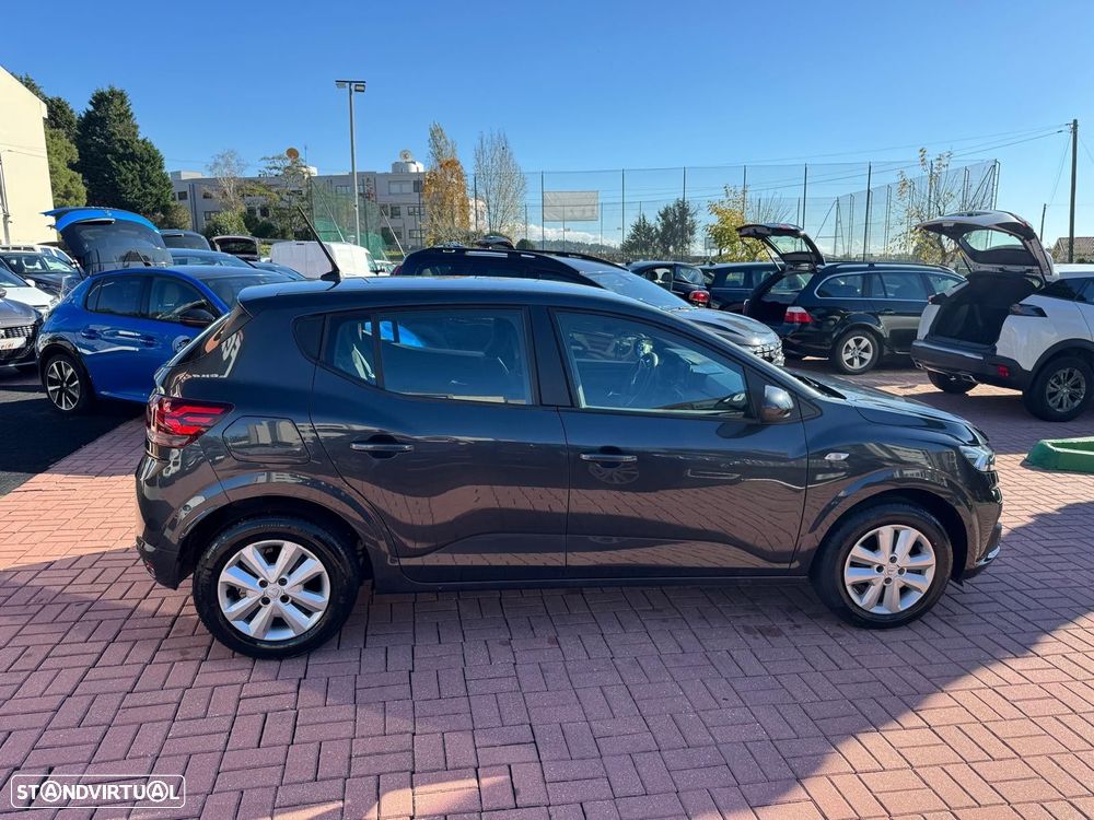 Dacia Sandero - 13