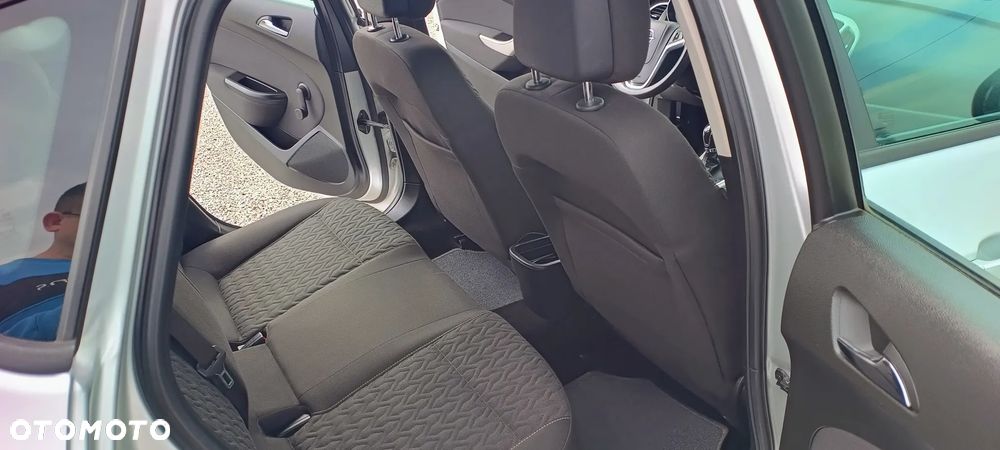 Opel Astra 1.6 Style - 23