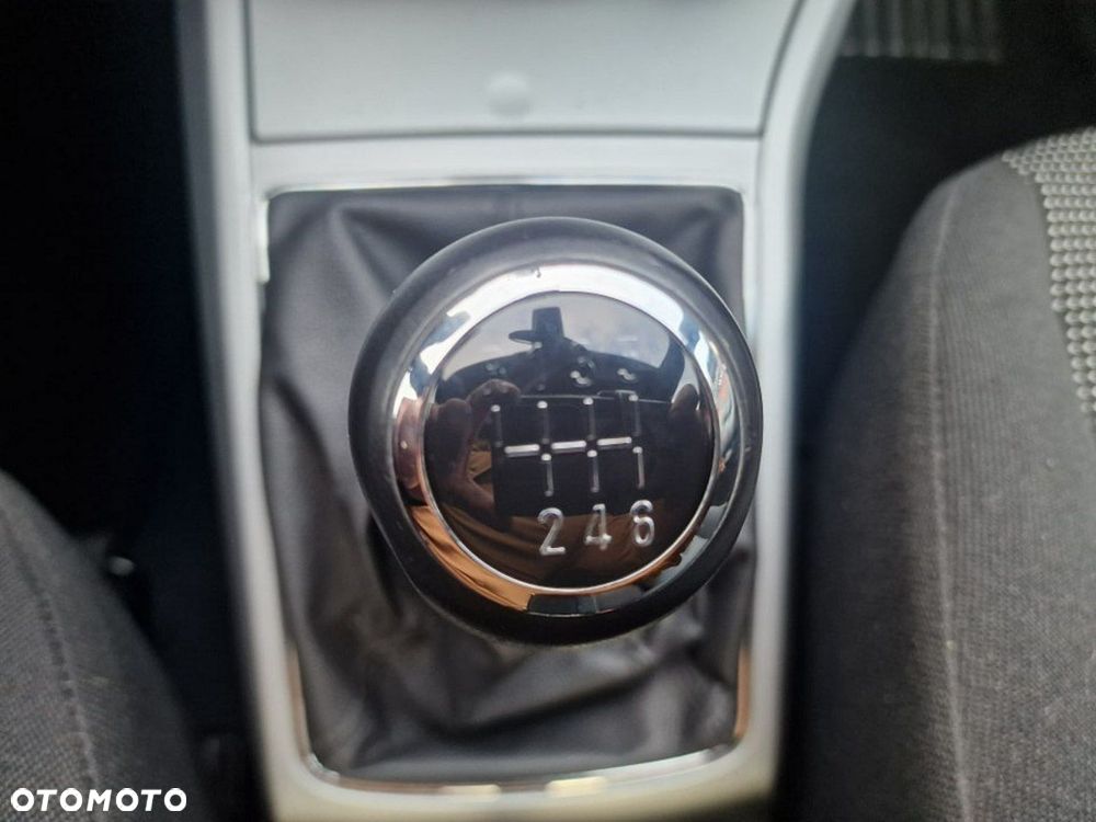 Opel Astra III GTC 1.9 CDTI Sport - 19