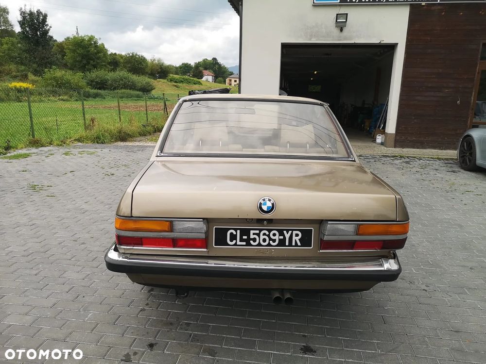 BMW Seria 5 - 17