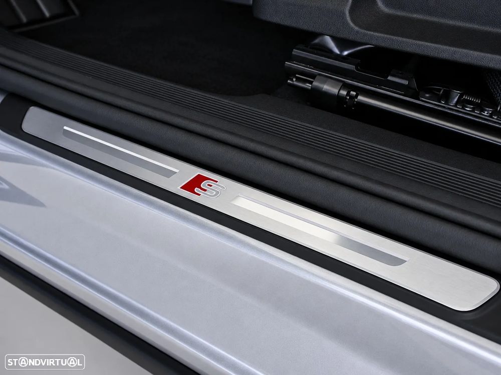 Audi Q4 Sportback e-tron - 12