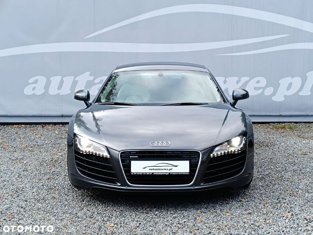 Audi R8 Coupé - 12